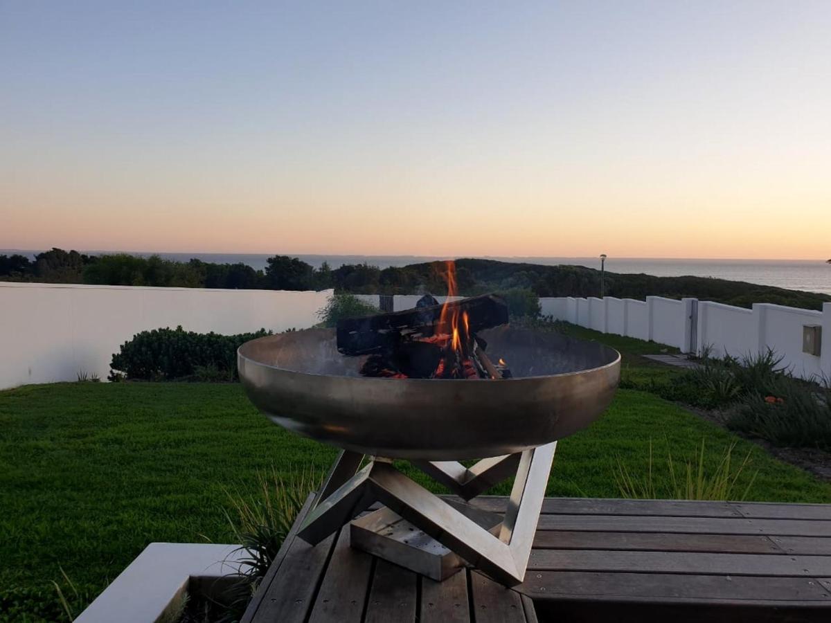 Troon Beach Cottage Hermanus Εξωτερικό φωτογραφία