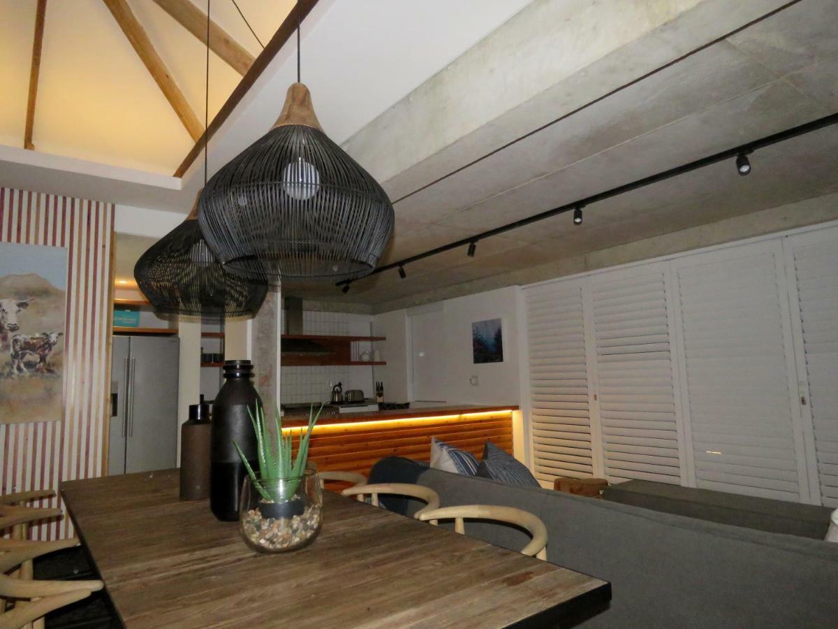 Troon Beach Cottage Hermanus Εξωτερικό φωτογραφία