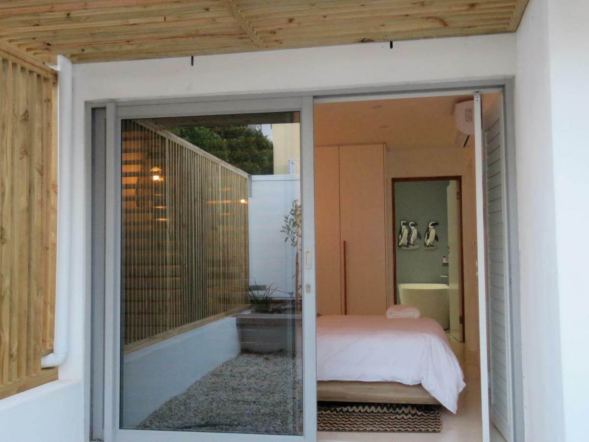Troon Beach Cottage Hermanus Εξωτερικό φωτογραφία